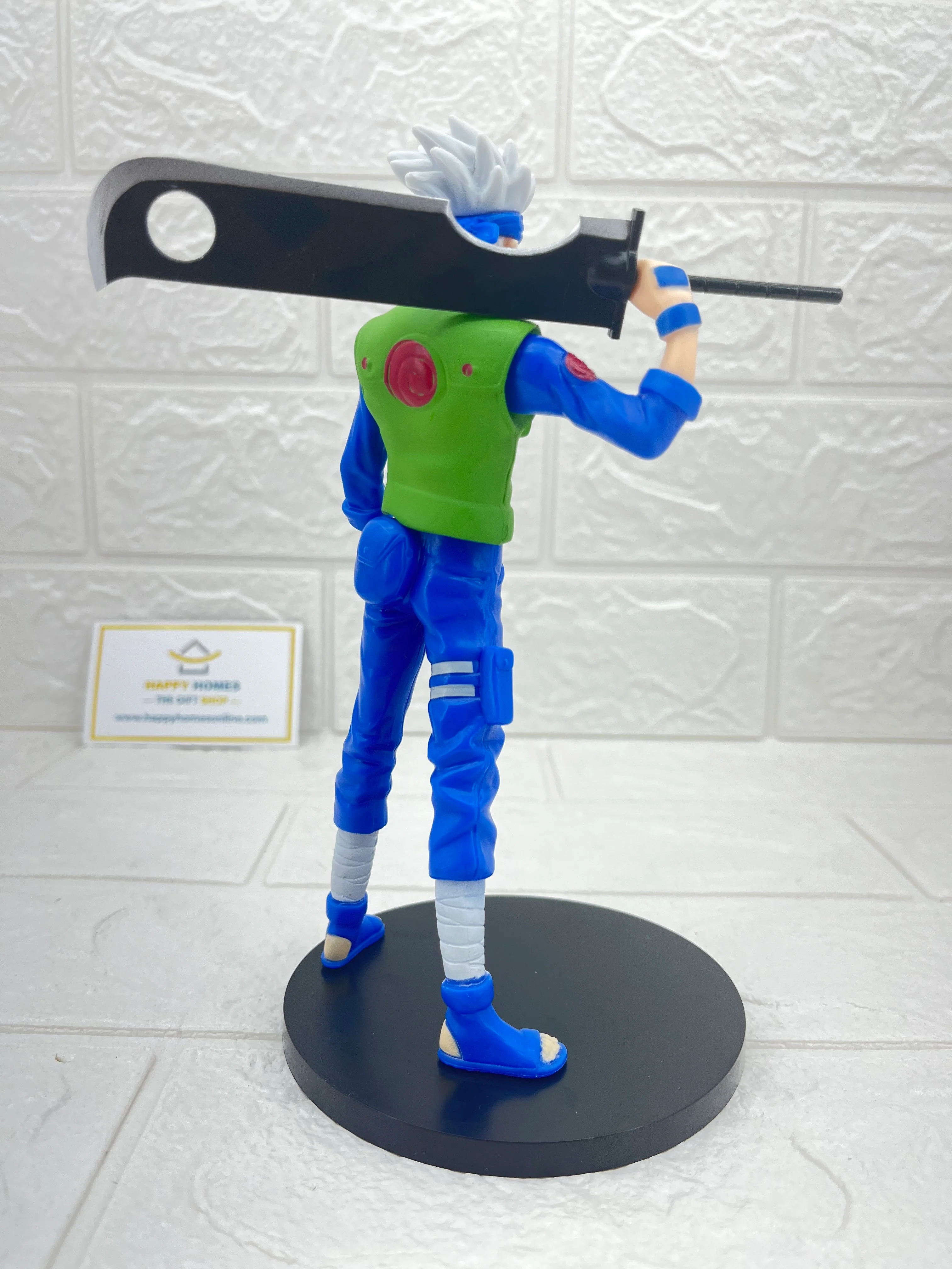Big Sword Kakashi Naruto Figurine - Image 4