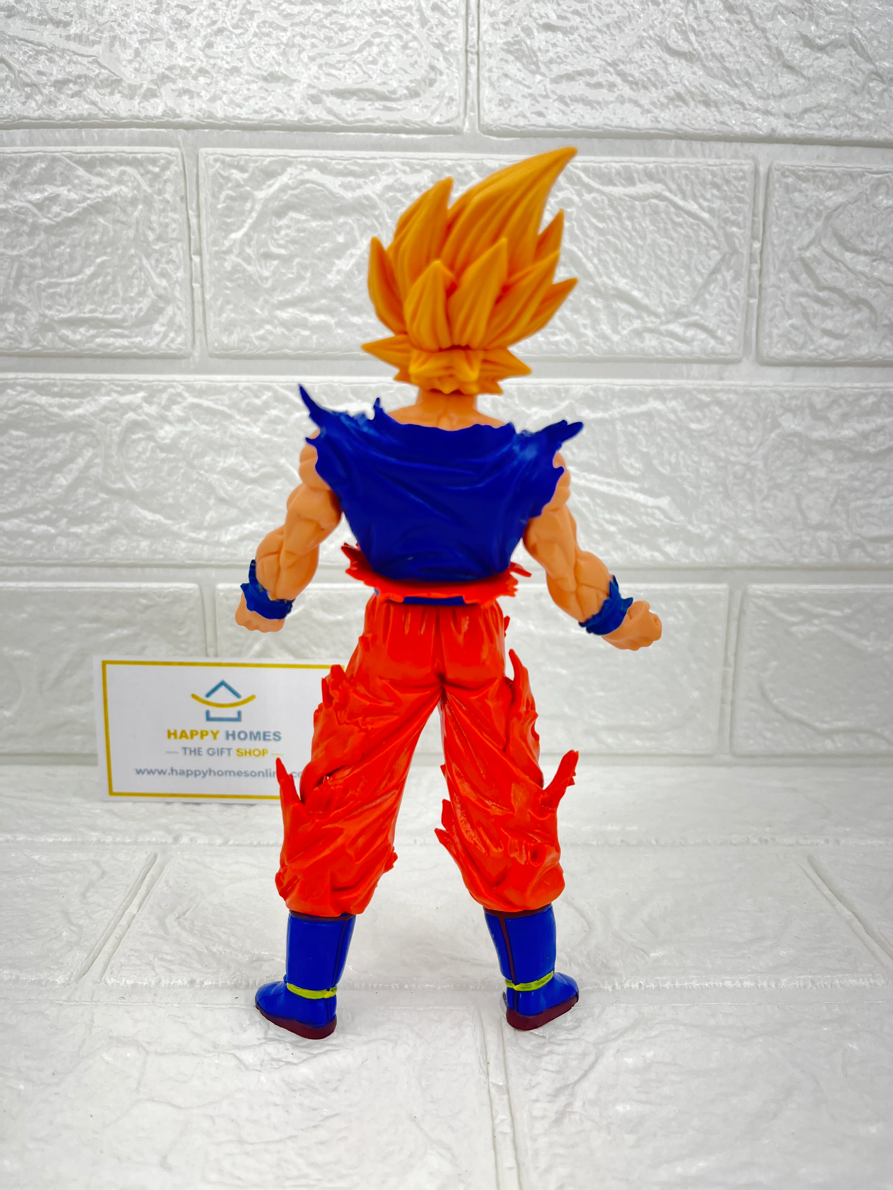 18 cm Fierce Goku Super Saiyan Dragon Ball Figurine - Image 2