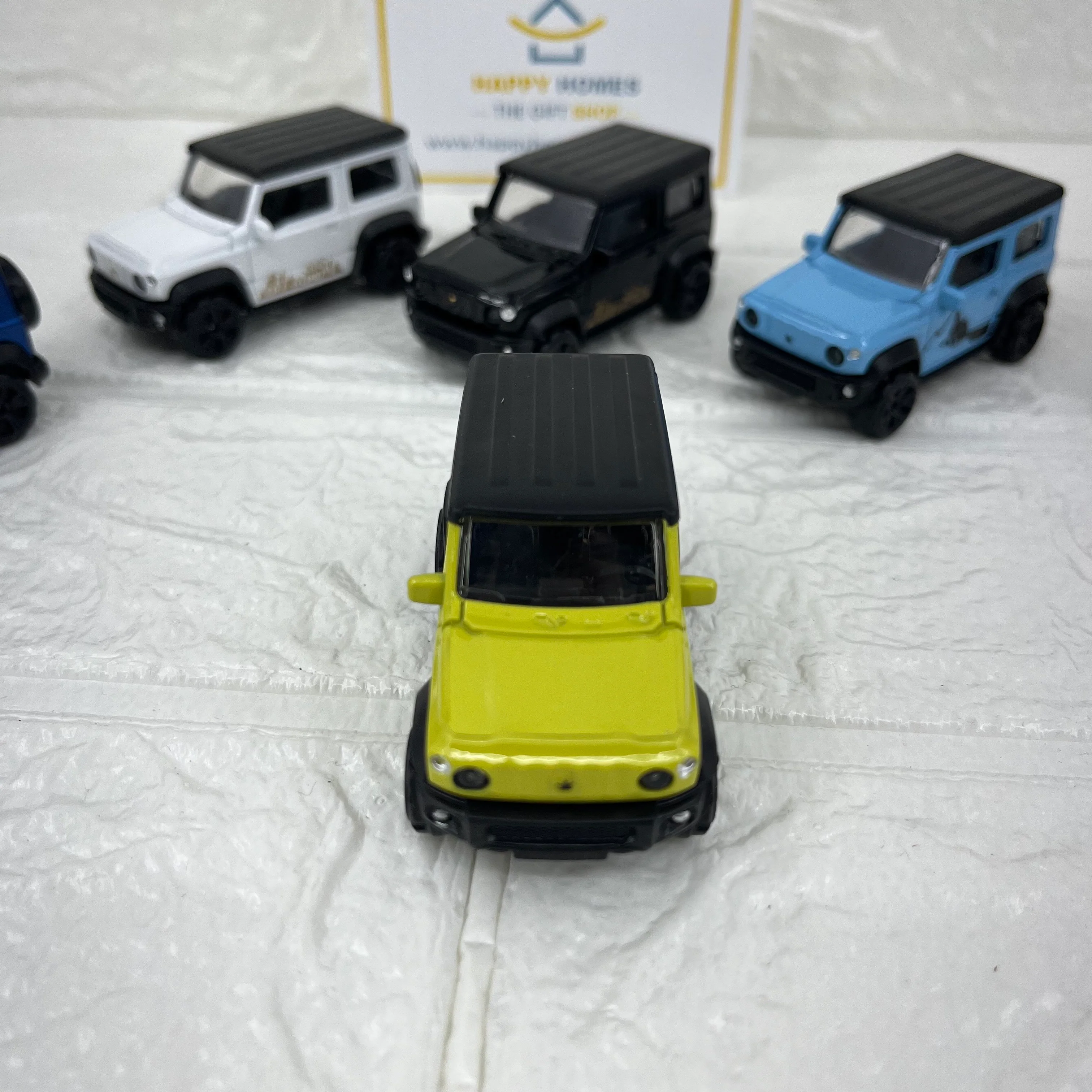 Zimmy Metal Car 1/64 Scale - Image 4
